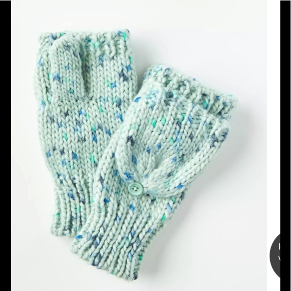 NWT LOFTโ Cozy Flecked Flip Gloves - Sweet Dreams